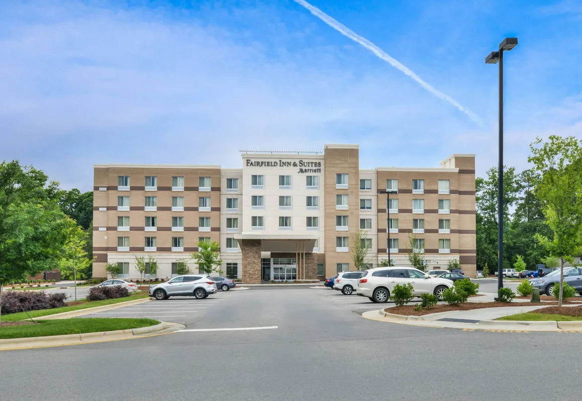Fairfield Inn & Suites by Marriott Raleigh Cary hotel hero