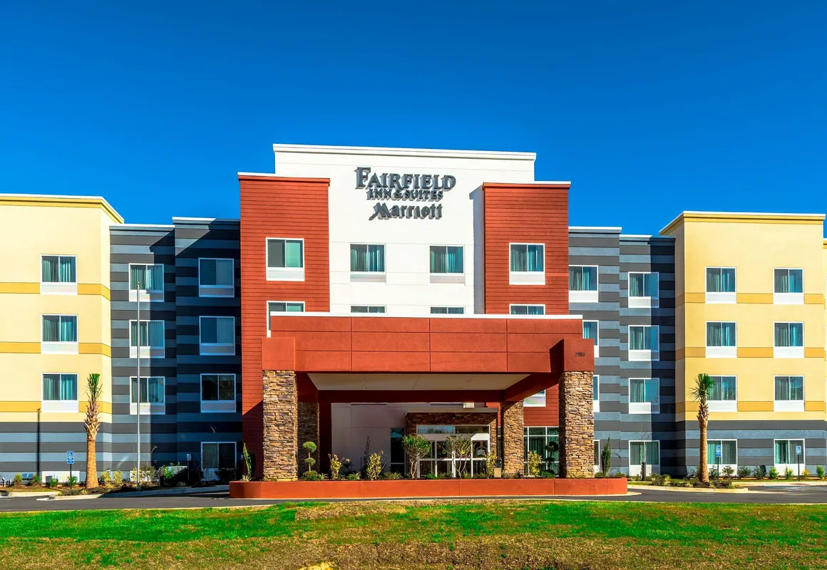 Fairfield Inn & Suites by Marriott Mobile Saraland hotel hero
