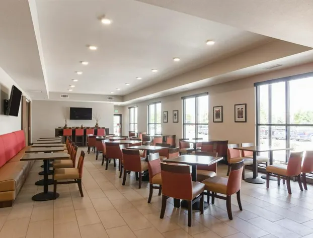 Comfort Suites Loveland hotel detail image 4