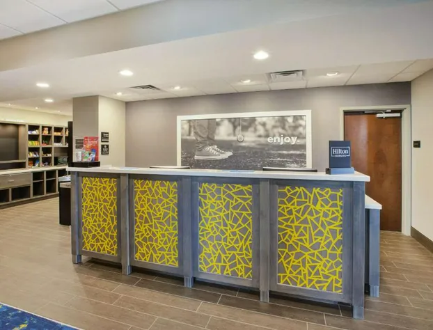 Hampton Inn & Suites Southwest/Sioux Falls hotel detail image 2