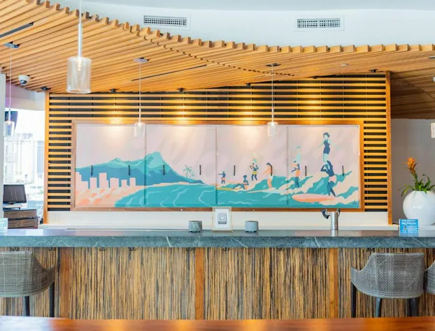 Hyatt Centric Waikiki Beach hotel detail image 2