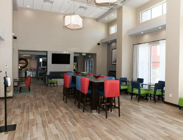 Hampton Inn & Suites Lafayette Medical Center, CO hotel detail image 4