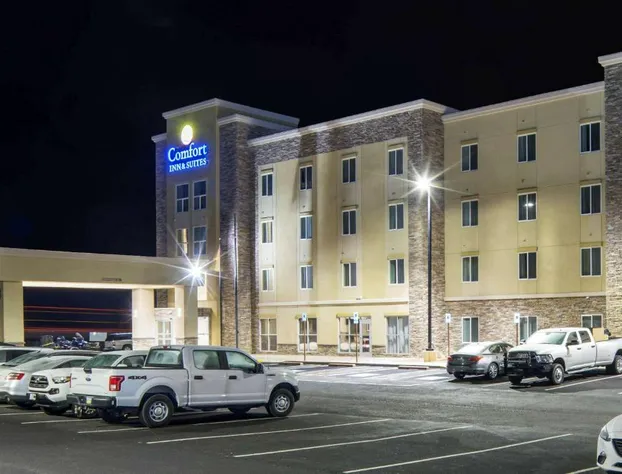 Comfort Inn & Suites Edgewood hotel detail image 1