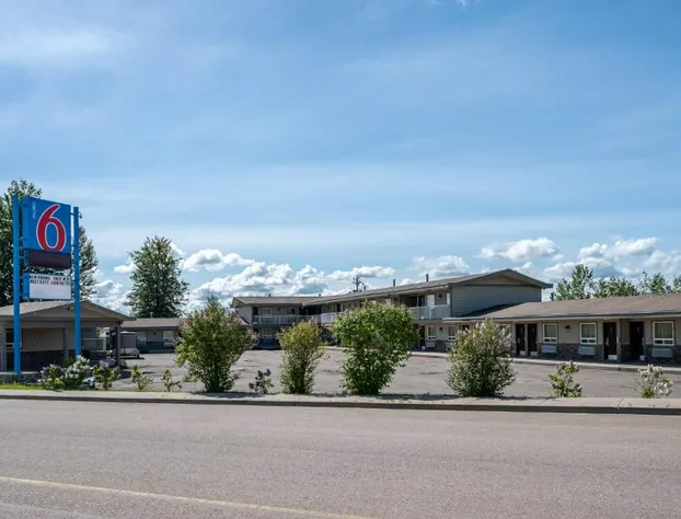Motel 6 Fort Nelson, BC hotel detail image 2