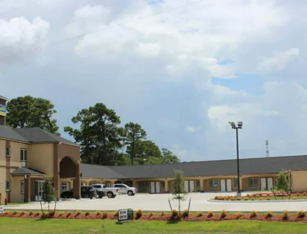 Scottish Inn & Suites hotel detail image 1