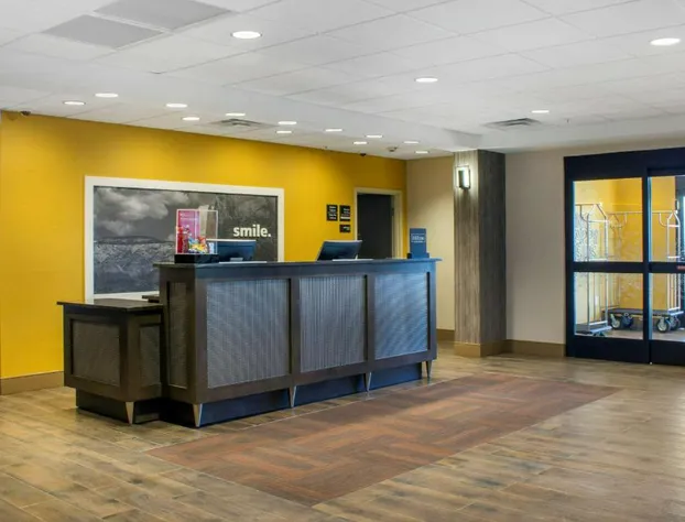 Hampton Inn Parker hotel detail image 4