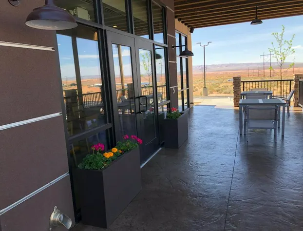 Country Inn & Suites by Radisson, Page, AZ hotel detail image 4