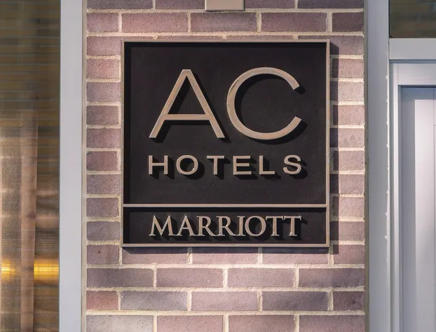 AC Hotel by Marriott Boston Cleveland Circle hotel detail image 3