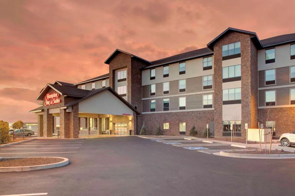 Hampton Inn & Suites Flagstaff East hotel hero