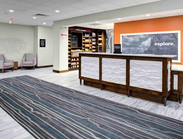 Hampton Inn & Suites Flagstaff East hotel detail image 2