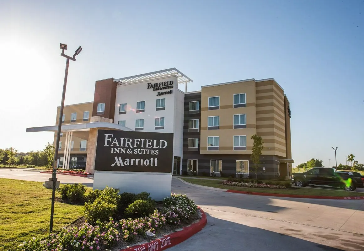 Fairfield Inn & Suites by Marriott Huntsville hotel hero