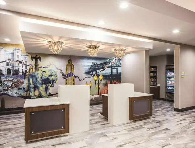 La Quinta Inn & Suites by Wyndham Baton Rouge - Port Allen hotel detail image 2