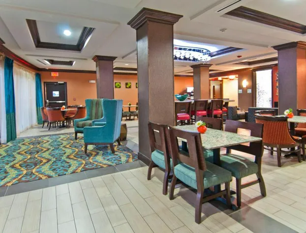 Holiday Inn Express & Suites San Antonio - Frost Bank Ctr hotel detail image 2