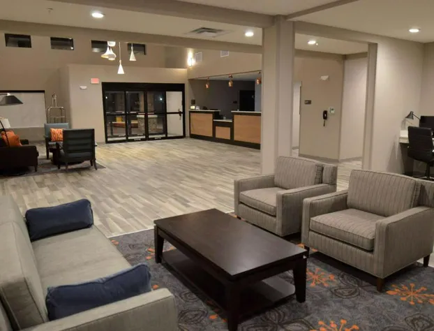 Wyndham Garden New Roads / False River hotel detail image 2