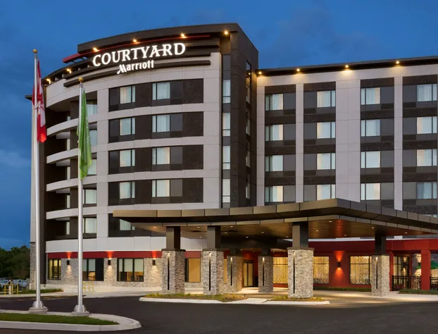 Courtyard by Marriott Toronto Mississauga/West hotel detail image 1