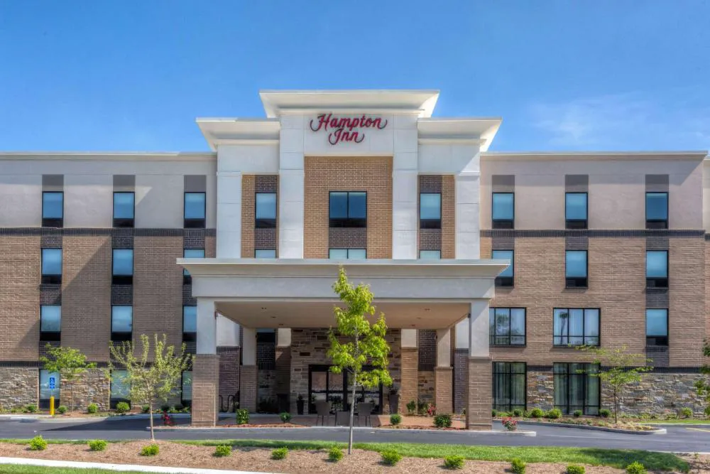 Hampton Inn St. Louis Wentzville hotel hero