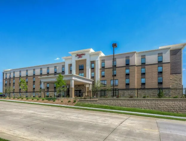 Hampton Inn St. Louis Wentzville hotel detail image 1