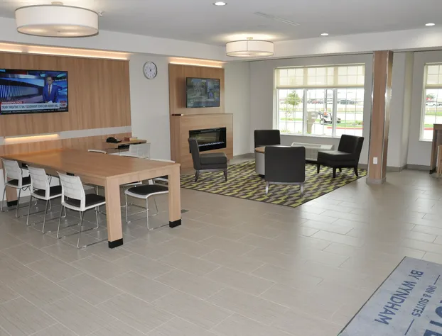 Microtel Inn & Suites by Wyndham Lubbock hotel detail image 4