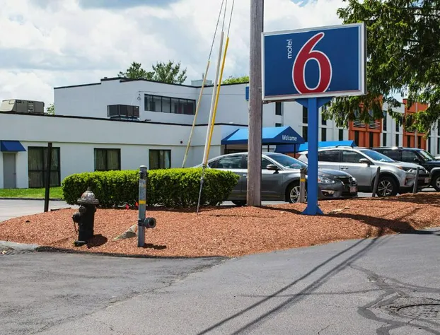 Motel 6 Brockton, MA hotel detail image 1