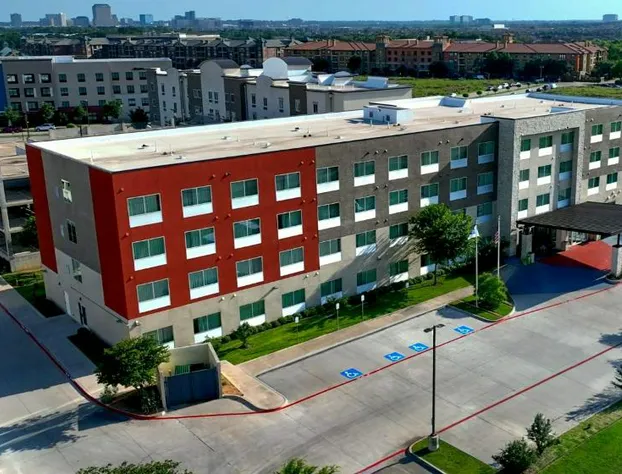 Holiday Inn Express & Suites Dallas NW - Farmers Branch by IHG hotel detail image 3