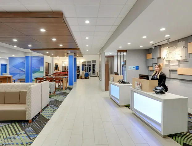 Holiday Inn Express & Suites Dallas NW HWY - Love Field by IHG hotel detail image 2