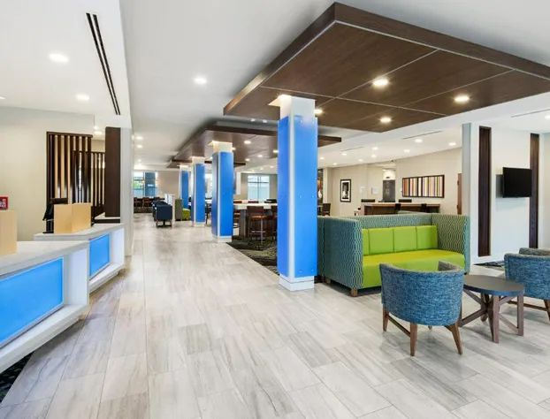 Holiday Inn Express & Suites Lubbock Central - Univ Area by IHG hotel detail image 3