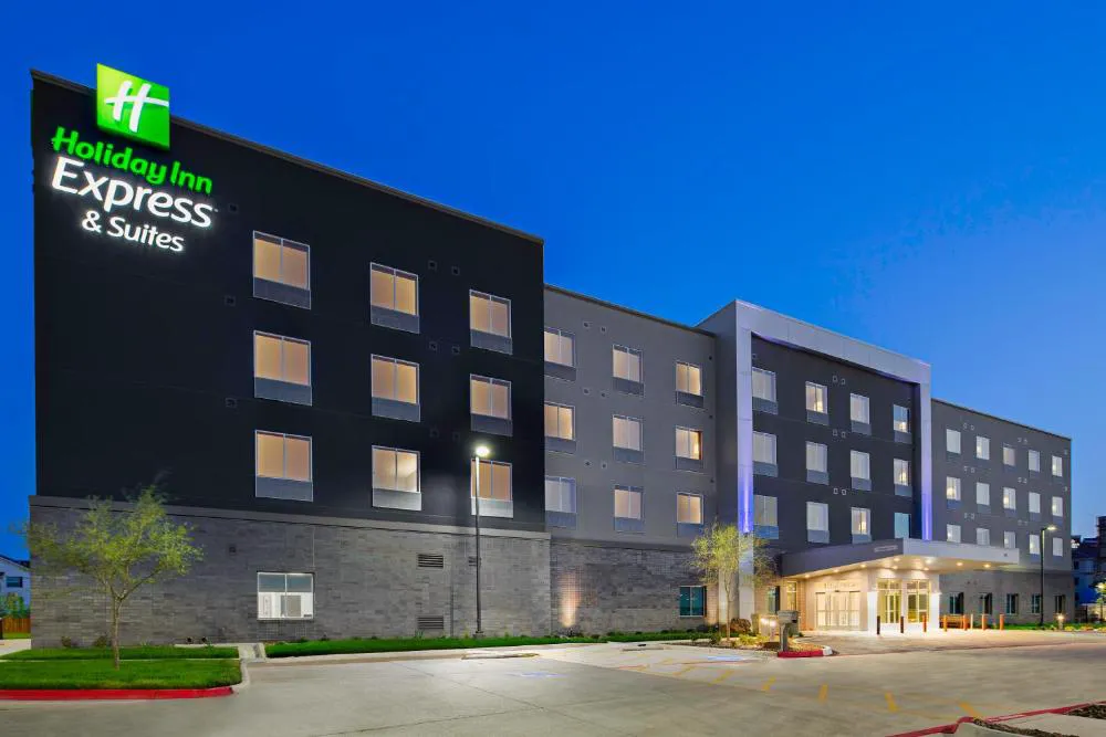 Holiday Inn Express & Suites Lubbock Central - Univ Area by IHG hotel hero