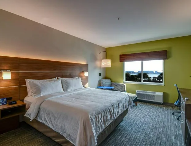 Holiday Inn Express Fort Walton Beach Central by IHG hotel detail image 4