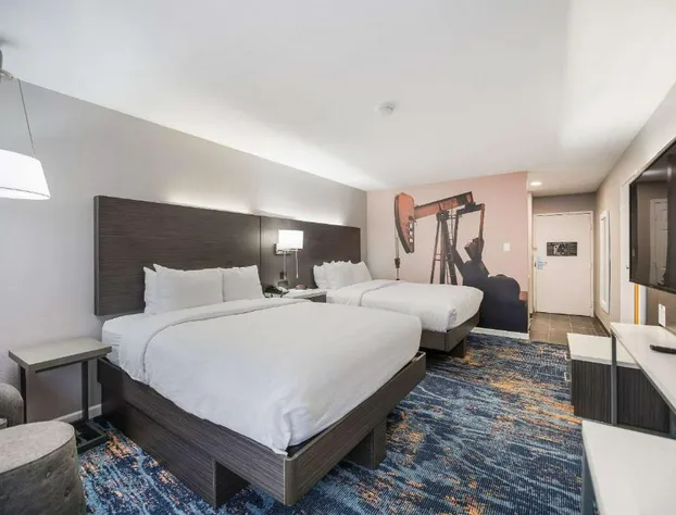 Clarion Pointe Marshall hotel detail image 3