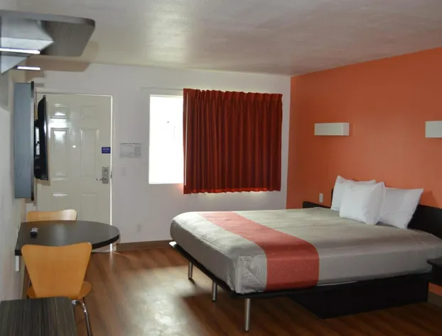 Motel 6-Crescent City, CA hotel detail image 4