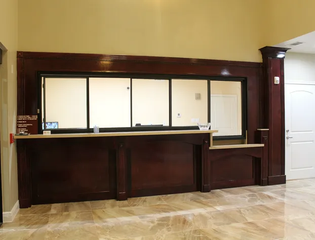 Express Inn & Suites - Bush Airport hotel detail image 1