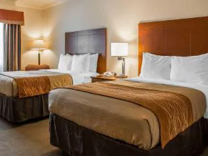 Comfort Inn & Suites Independence hotel detail image 4