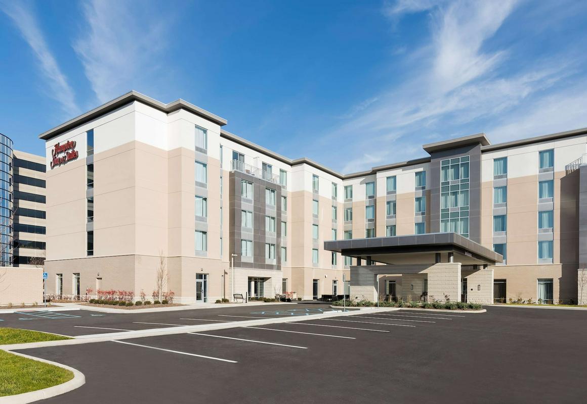 Hampton Inn & Suites Indianapolis-Keystone hotel hero