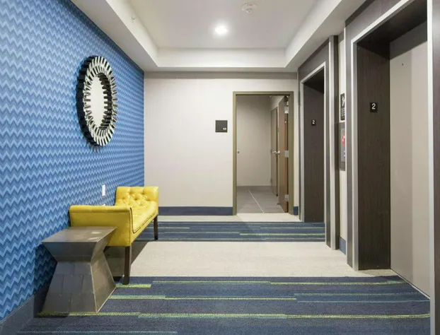 Hampton Inn & Suites Stroud hotel detail image 4