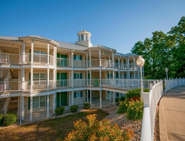 Holiday Inn Club Vacations Fox River Resort at Sheridan hotel detail image 2