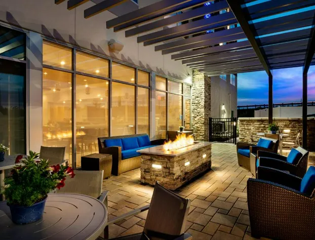 Holiday Inn Express & Suites-Cincinnati North - Liberty Way by IHG hotel detail image 3