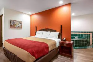 Econo Lodge Franklin hotel detail image 2