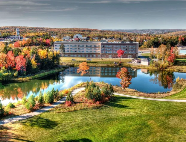 Radisson Kingswood Hotel & Suites, Fredericton, NB hotel detail image 4