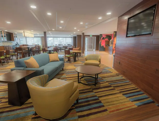 Fairfield Inn & Suites by Marriott Gaylord hotel detail image 2