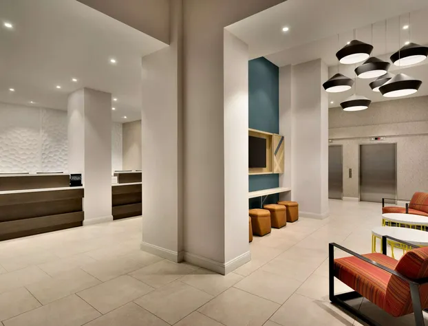 Hilton Garden Inn New York Times Square South hotel detail image 3