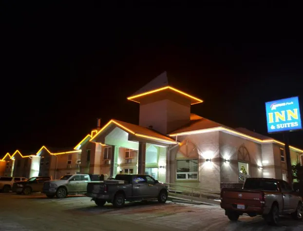 Aurora Park Inn & Suites hotel detail image 1