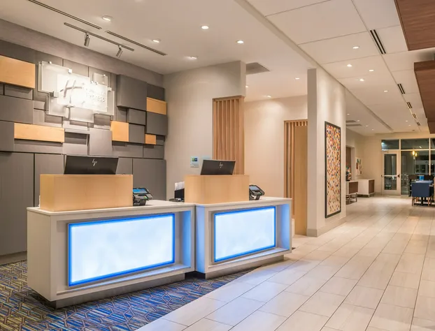 Holiday Inn Express & Suites Farmville by IHG hotel detail image 3
