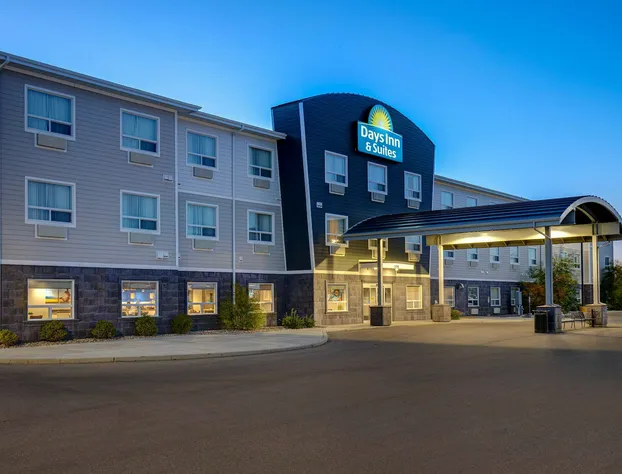 Days Inn & Suites by Wyndham Warman hotel detail image 4