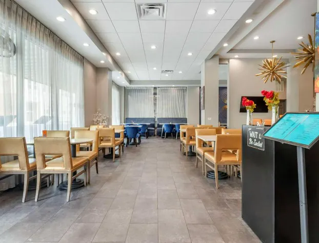 Best Western Premier Historic Travelers Hotel Alamo Riverwalk hotel detail image 3