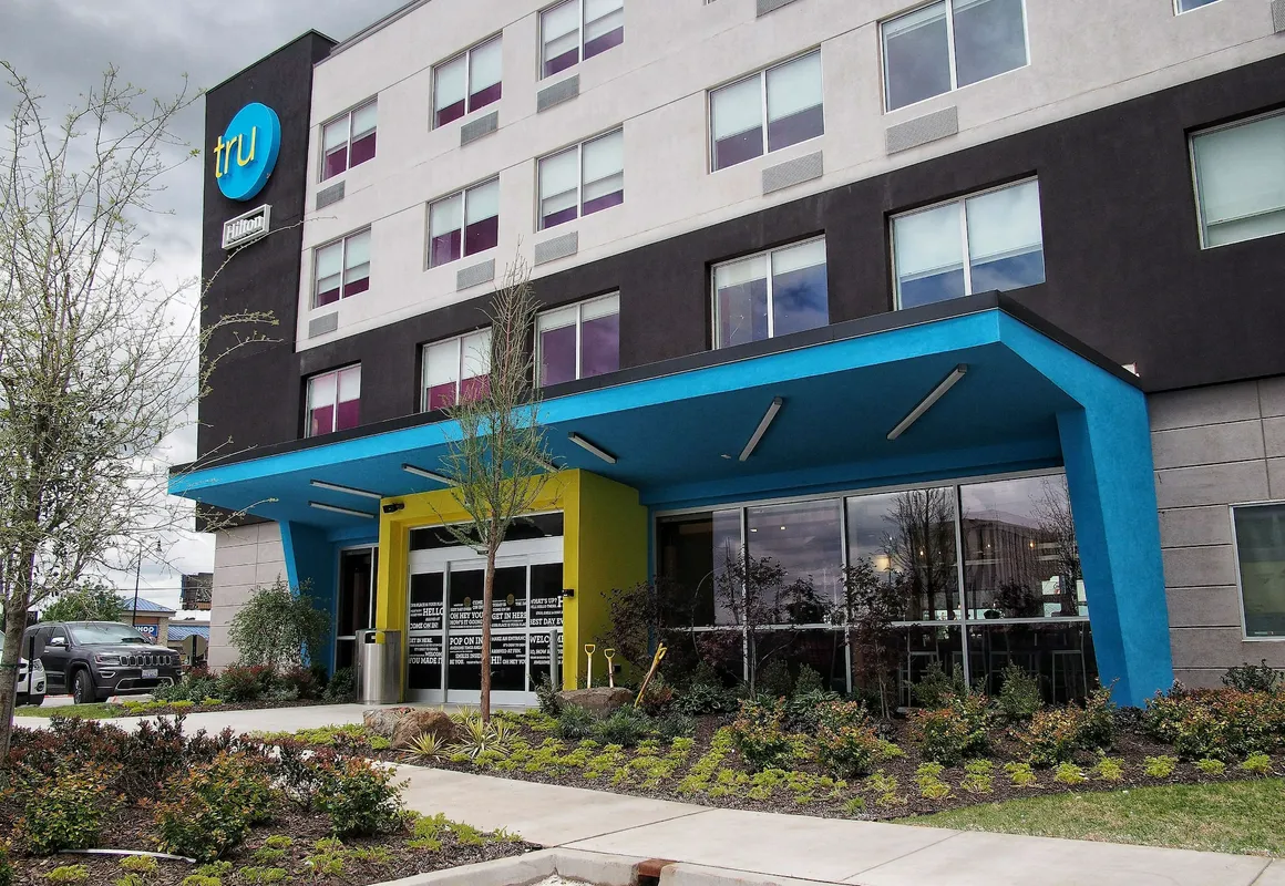 Tru By Hilton Oklahoma City Airport hotel hero
