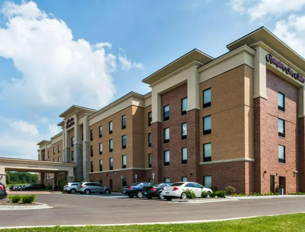 Hampton Inn & Suites Wixom hotel detail image 2