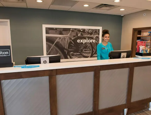 Hampton Inn & Suites Bay City hotel detail image 2