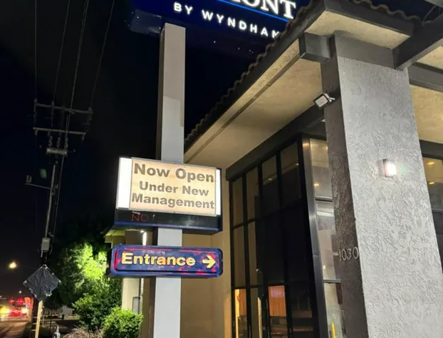 Baymont by Wyndham Bakersfield hotel detail image 1