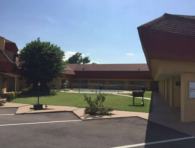 Knights Inn Fairview hotel detail image 1