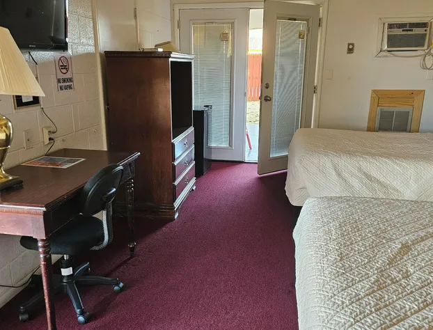 Knights Inn Fairview hotel detail image 3